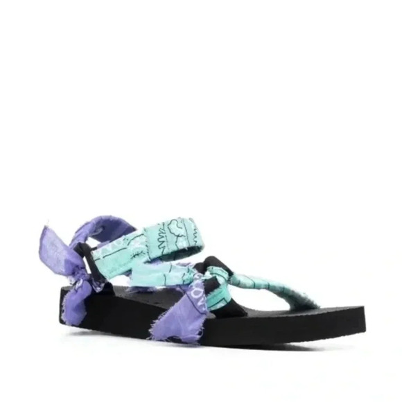 ARIZONA LOVE Trekky Bandana Sandals in Blue and Purple - Picture 2 of 9